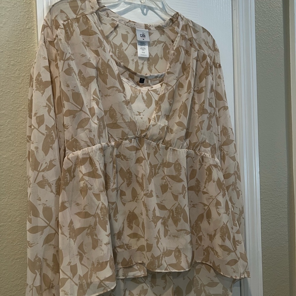 Cabi (2 piece) Fall 21 Couplet Blouse - Picture 7 of 7